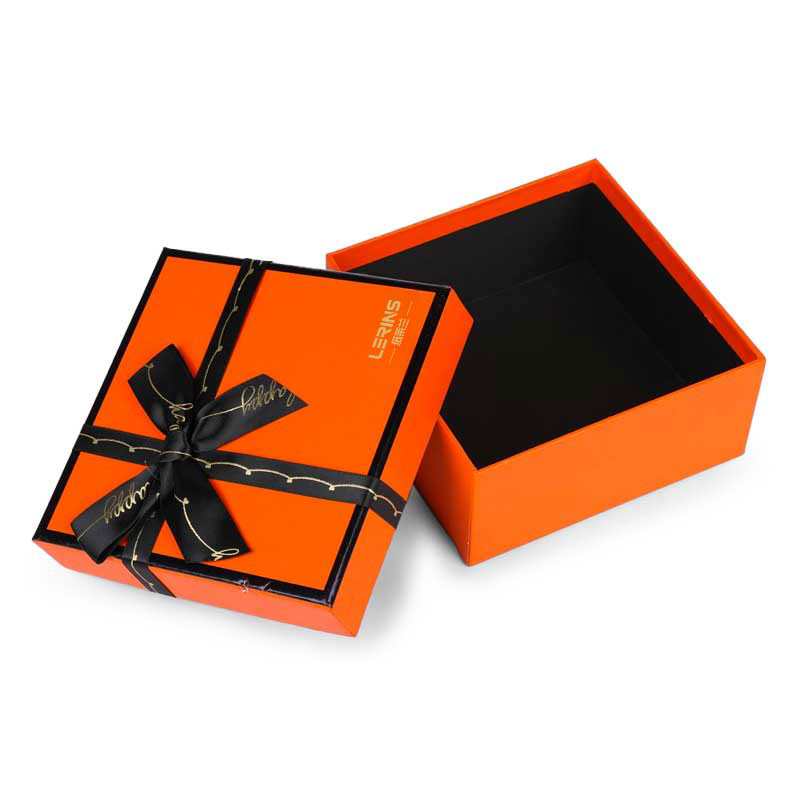 Caja de envasado de la ropa de arco de naranja Caja de envasado de la ropa de arco de naranja